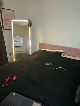 Snapshot of YourFavorite_Daiisy chatting on 15, 10, 2025 YourFavorite Daiisy online show from 15, 10, 2025