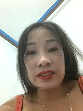 Snapshot of Linh_sexyy chatting on 26, 10, 2025 Linh sexyy online show from 26, 10, 2025