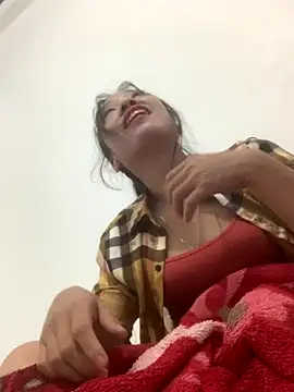 Snapshot of Linh_sexyy chatting on 27, 10, 2025 Linh sexyy online show from 27, 10, 2025