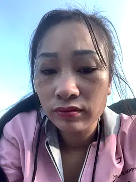 Snapshot of Linh_sexyy chatting on 29, 10, 2025 Linh sexyy online show from 29, 10, 2025