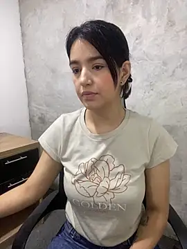 1evelinewood online show from 12, 3, 2025