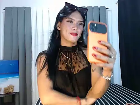 kettie  online show from 31, 10, 2025