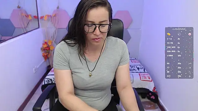Snapshot of Lui_Fer01 chatting on 15, 10, 2025 Lui Fer01 online show from 15, 10, 2025