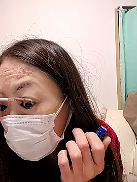 Snapshot of jyuse000ryuse chatting on 16, 11, 2025 jyuse000ryuse online show from 16, 11, 2025