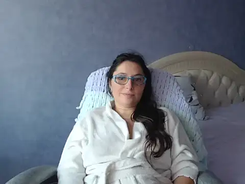 LuckyLisa23 online show from 6, 11, 2025