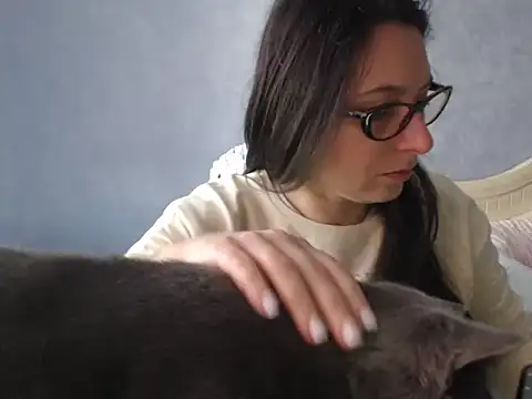 LuckyLisa23 online show from 21, 4, 2026