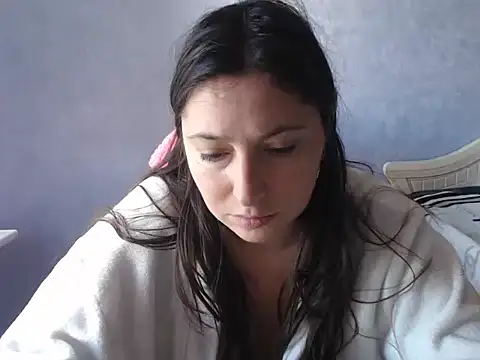 LuckyLisa23 online show from 6, 4, 2026