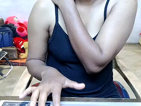 Snapshot of shalu_02 chatting on 15, 11, 2025 shalu 02 online show from 15, 11, 2025