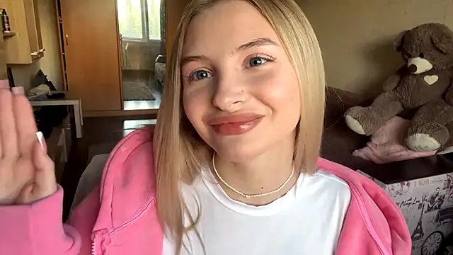 VictoriaMystery online show from 25, 10, 2025