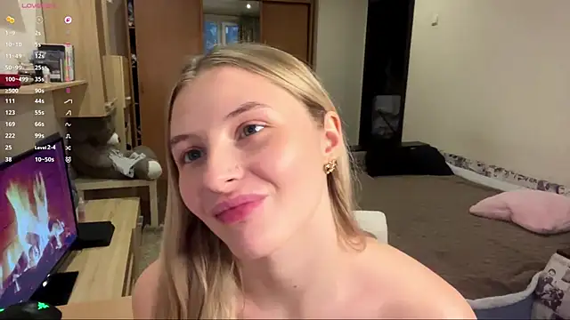 VictoriaMystery online show from 5, 11, 2025