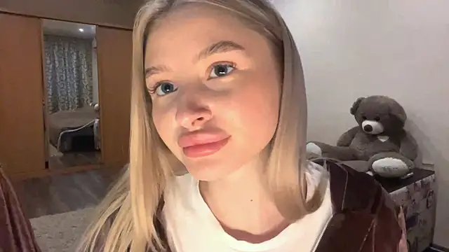 VictoriaMystery online show from 18, 10, 2025