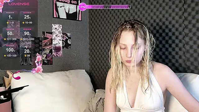 Fluffy Cloude online show from 5, 6, 2026