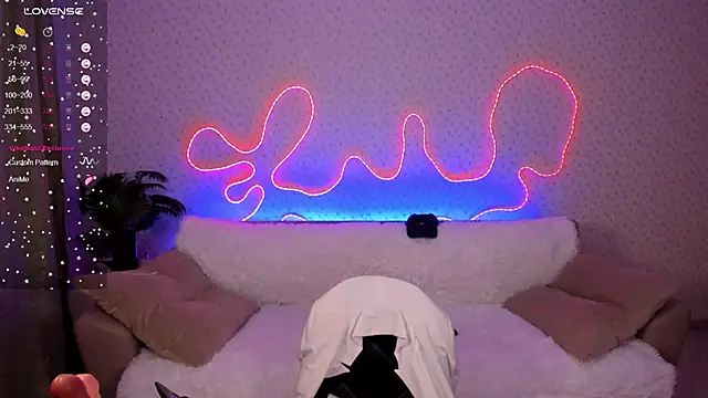 Lilith Sora online show from 3, 3, 2026