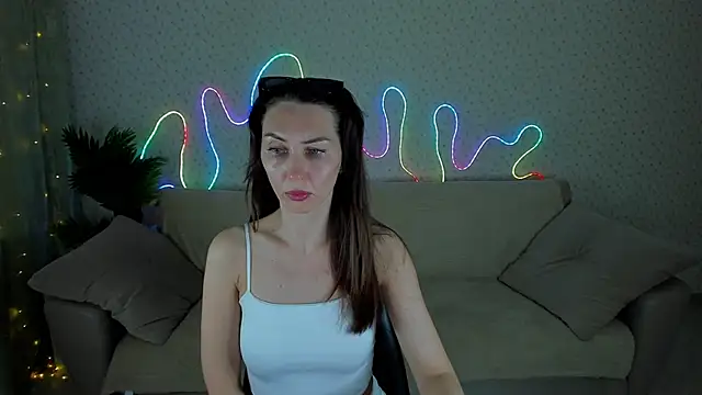 Lilith Sora online show from 15, 12, 2025