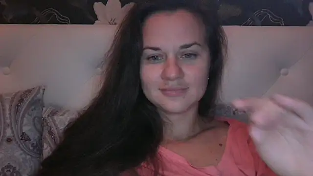 GiaaCaranggi online show from 17, 10, 2025