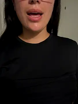 Snapshot of mamimamacitaaa chatting on 14, 10, 2025 mamimamacitaaa online show from 14, 10, 2025