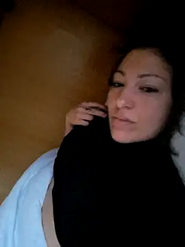 PinkCurvyLady90 online show from 16, 3, 2026