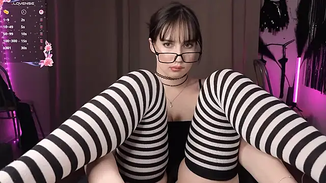 nikabloom online show from 27, 2, 2026