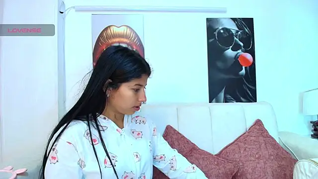 Snapshot of ASS_DIRTY_MESSY chatting on 21, 10, 2025 ASS DIRTY MESSY online show from 21, 10, 2025