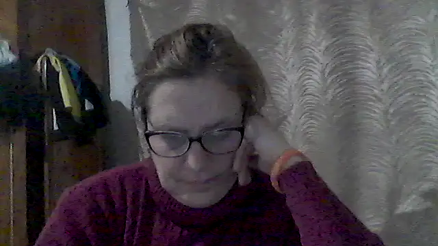 Snapshot of Mary_wey chatting on 16, 10, 2025 Mary wey online show from 16, 10, 2025