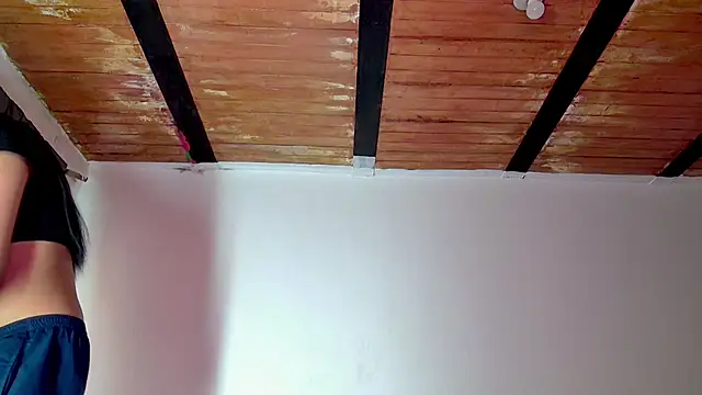 Trix ebony online show from 6, 11, 2025