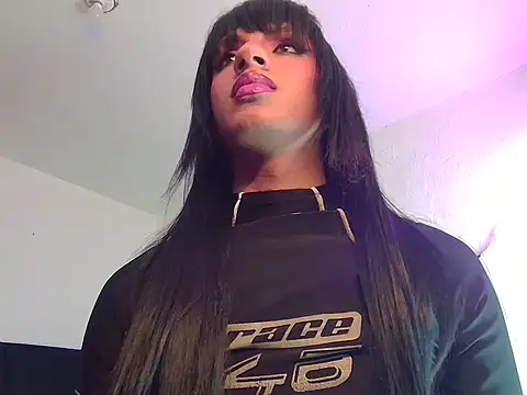 Trix ebony online show from 26, 3, 2026