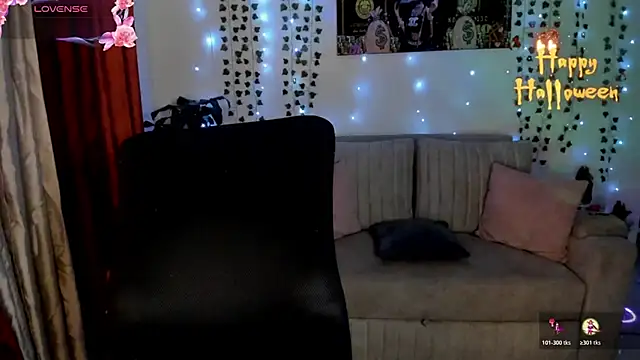 Snapshot of Lizz_martins chatting on 1, 11, 2025 Lizz martins online show from 1, 11, 2025