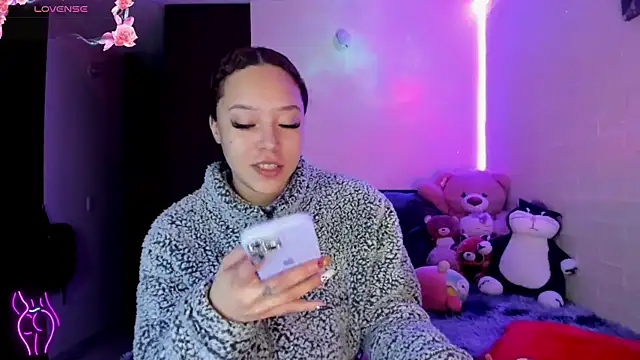 Snapshot of Lizz_martins chatting on 27, 10, 2025 Lizz martins online show from 27, 10, 2025