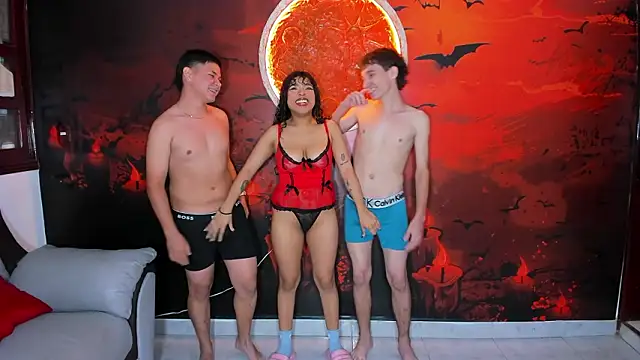 mycolection girls online show from 12, 3, 2026