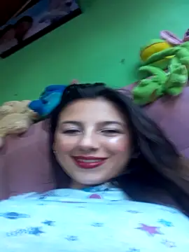 Snapshot of Naomy-daviis chatting on 19, 10, 2025 Naomy-daviis online show from 19, 10, 2025