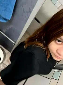 Snapshot of ruivinhadancer chatting on 18, 11, 2025 ruivinhadancer online show from 18, 11, 2025