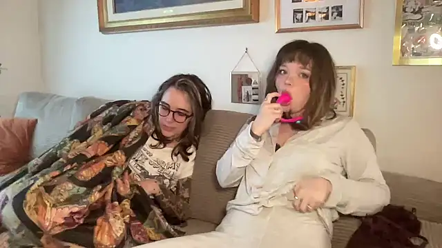 lill daddysgirl online show from 11, 1, 2026