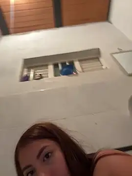 Emily Joee online show from 23, 10, 2025