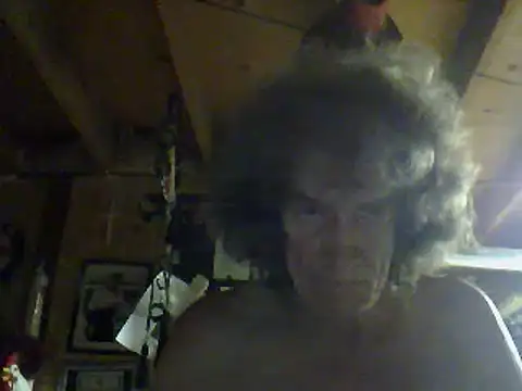 Snapshot of OldManOnline chatting on 12, 6, 2026 OldManOnline online show from 12, 6, 2026