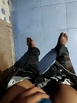 incestmom online show from 27, 10, 2025