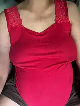 Linh-xxx online show from 3, 3, 2026