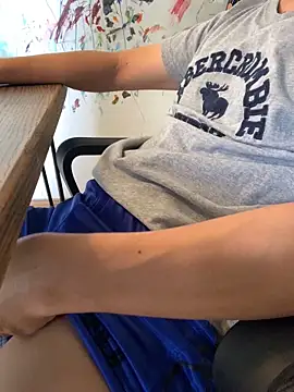 Snapshot of buckgaroooo chatting on 22, 10, 2025 buckgaroooo online show from 22, 10, 2025