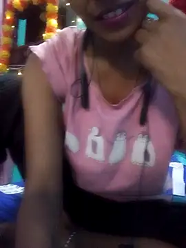 Snapshot of Prishacam2 chatting on 30, 10, 2025 Prishacam2 online show from 30, 10, 2025