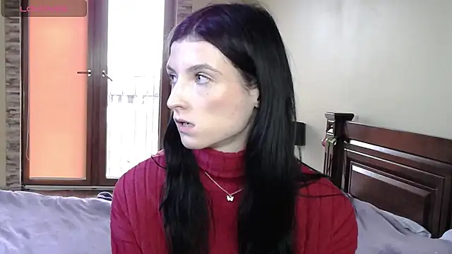 Snapshot of Elle_Fairy chatting on 13, 10, 2025 Elle Fairy online show from 13, 10, 2025