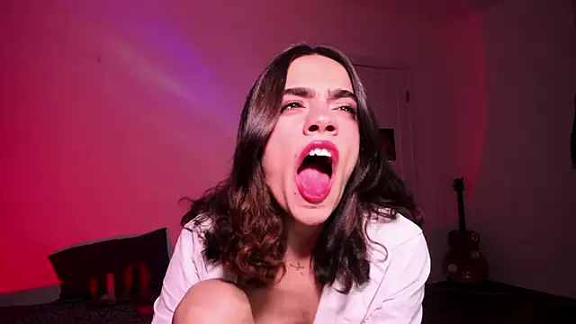 Snapshot of nightfloatt chatting on 25, 11, 2025 nightfloatt online show from 25, 11, 2025