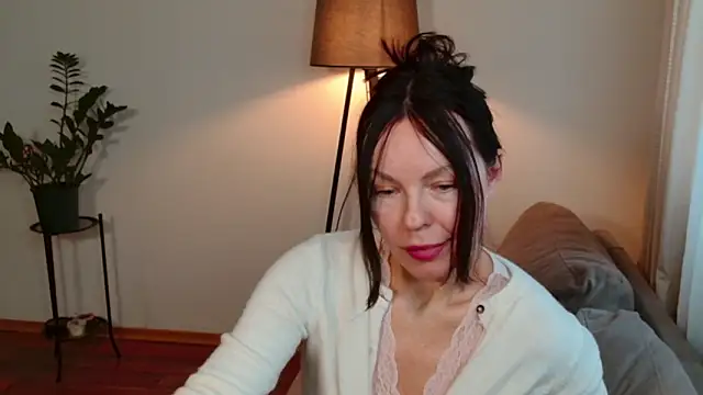 LittleNicolee online show from 26, 2, 2026