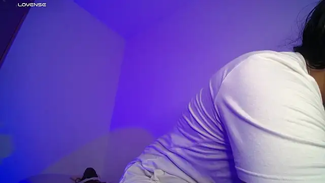 Snapshot of Miranda_kim_ chatting on 20, 11, 2025 Miranda kim online show from 20, 11, 2025