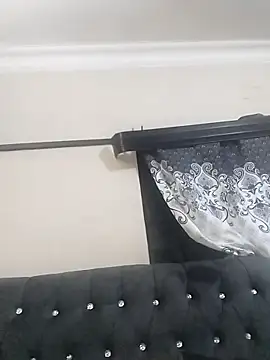 CaramelBoootie online show from 12, 11, 2025