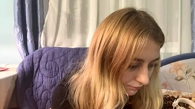 AmeliLia online show from 20, 12, 2025