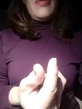 YiyinLy online show from 19, 11, 2025