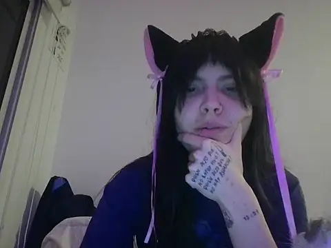 miapink33 online show from 7, 11, 2025