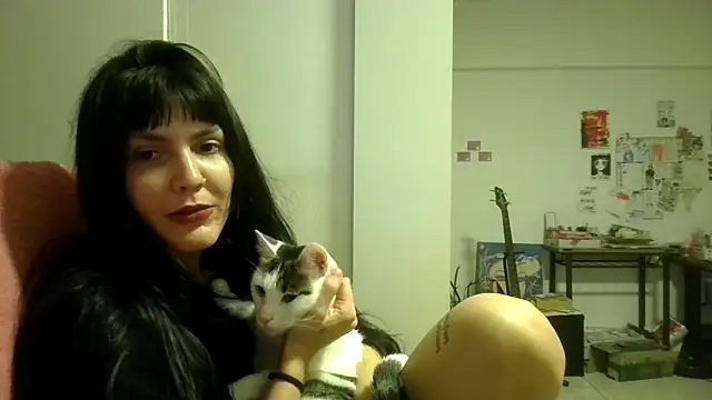 miapink33 online show from 8, 3, 2026