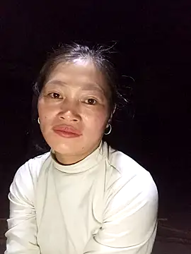 siusiu-00 online show from 20, 10, 2025