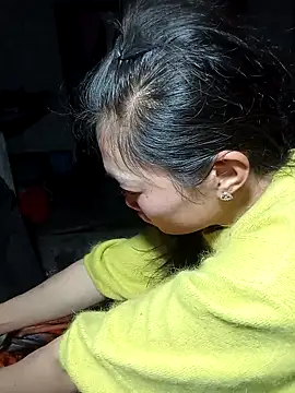 siusiu-00 online show from 22, 12, 2025