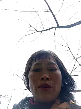 siusiu-00 online show from 4, 11, 2025